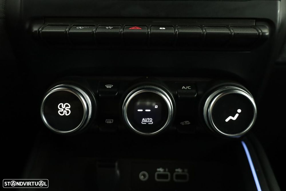 Renault Clio 1.0 TCe Techno - 12