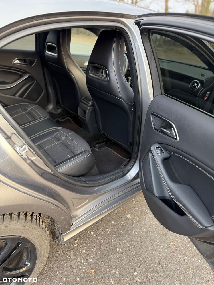 Mercedes-Benz Klasa A 200 CDI (BlueEFFICIENCY) 7G-DCT Urban - 8