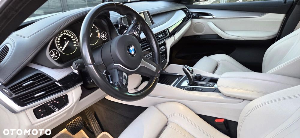BMW X6 xDrive40d - 9