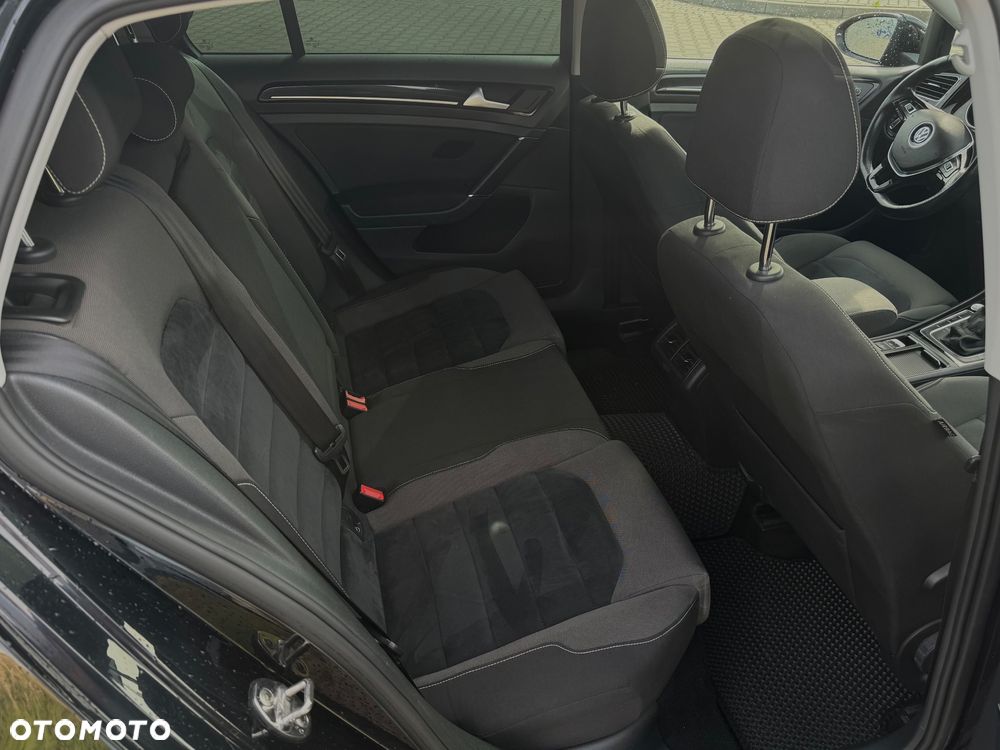 Volkswagen Golf 1.6 TDI BlueMotion Technology DSG Comfortline - 14