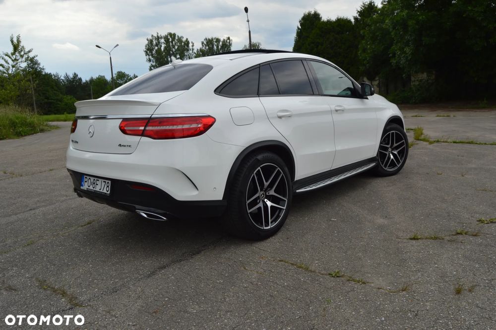 Mercedes-Benz GLE - 17