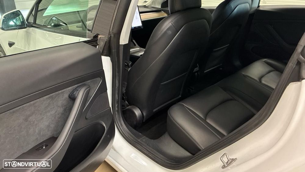 Tesla Model 3 Standard Range Plus RWD - 6
