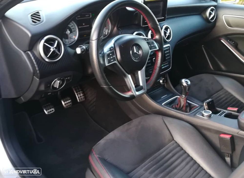 Mercedes-Benz A 180 CDI BE AMG Line - 3