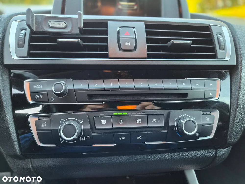 BMW Seria 1 116i Advantage - 16
