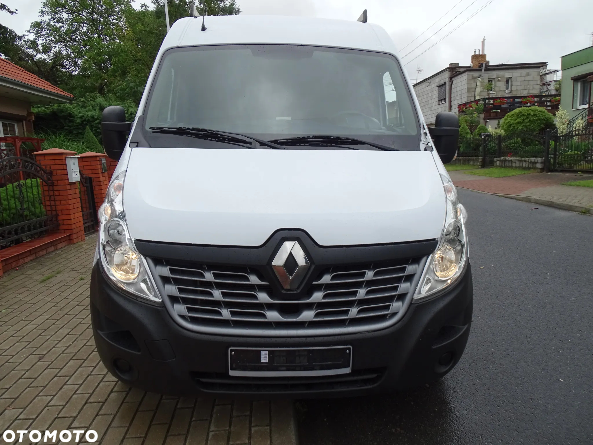 Renault MASTER 2,3 D , MODEL- L2 H2, KLIMATYZACJA, HAK , ALU-BAGAŻNIK DACHOWY . - 2