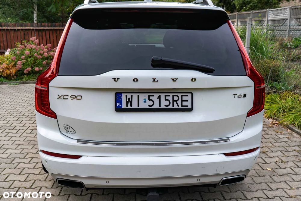 Volvo XC 90 - 5
