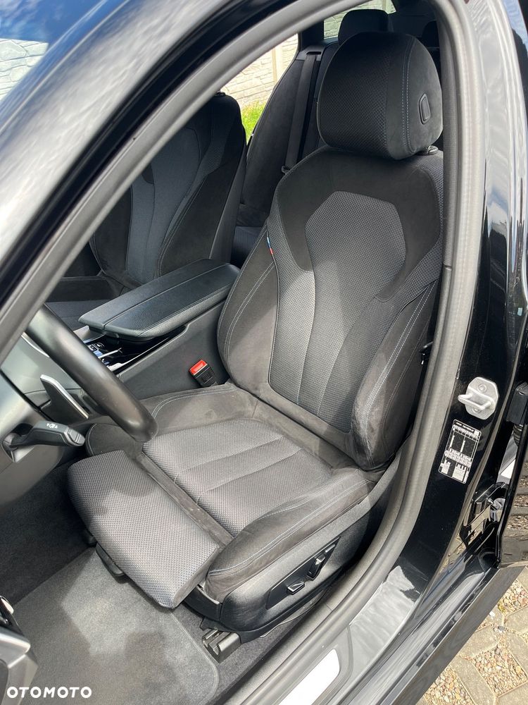 BMW Seria 5 520d M Sport Edition - 15