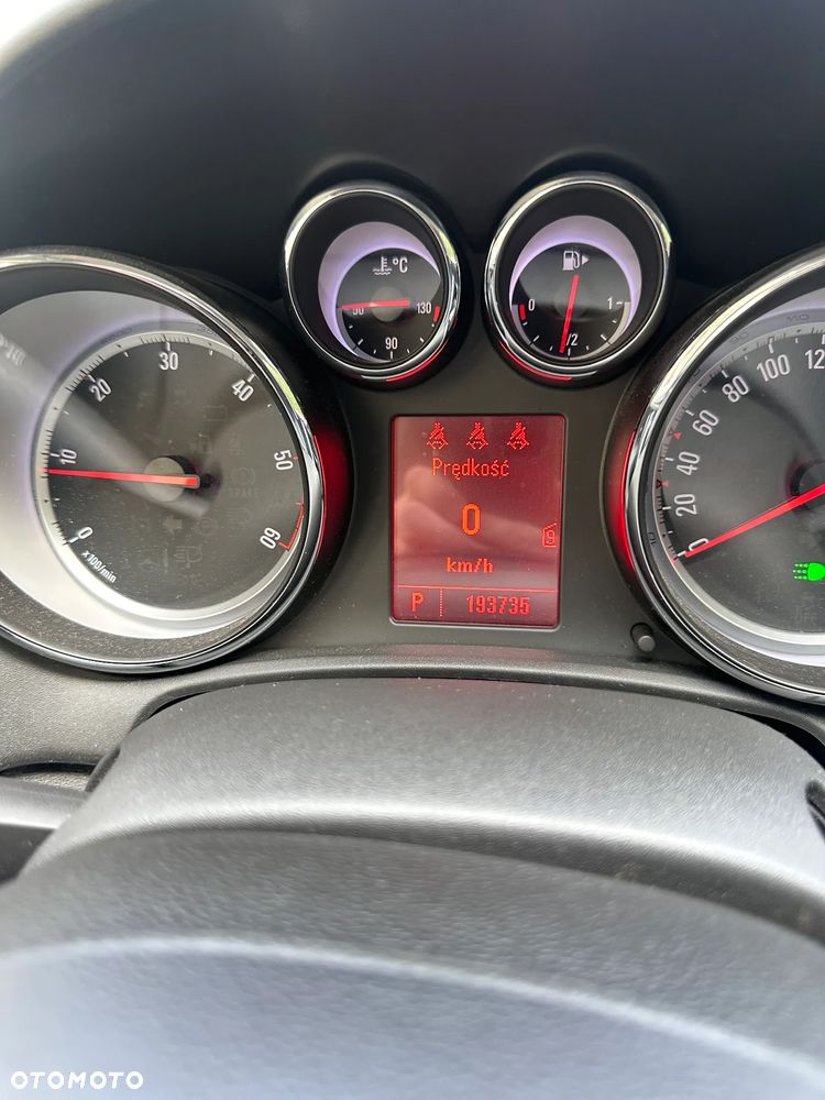 Opel Astra 2.0 CDTI Cosmo - 13