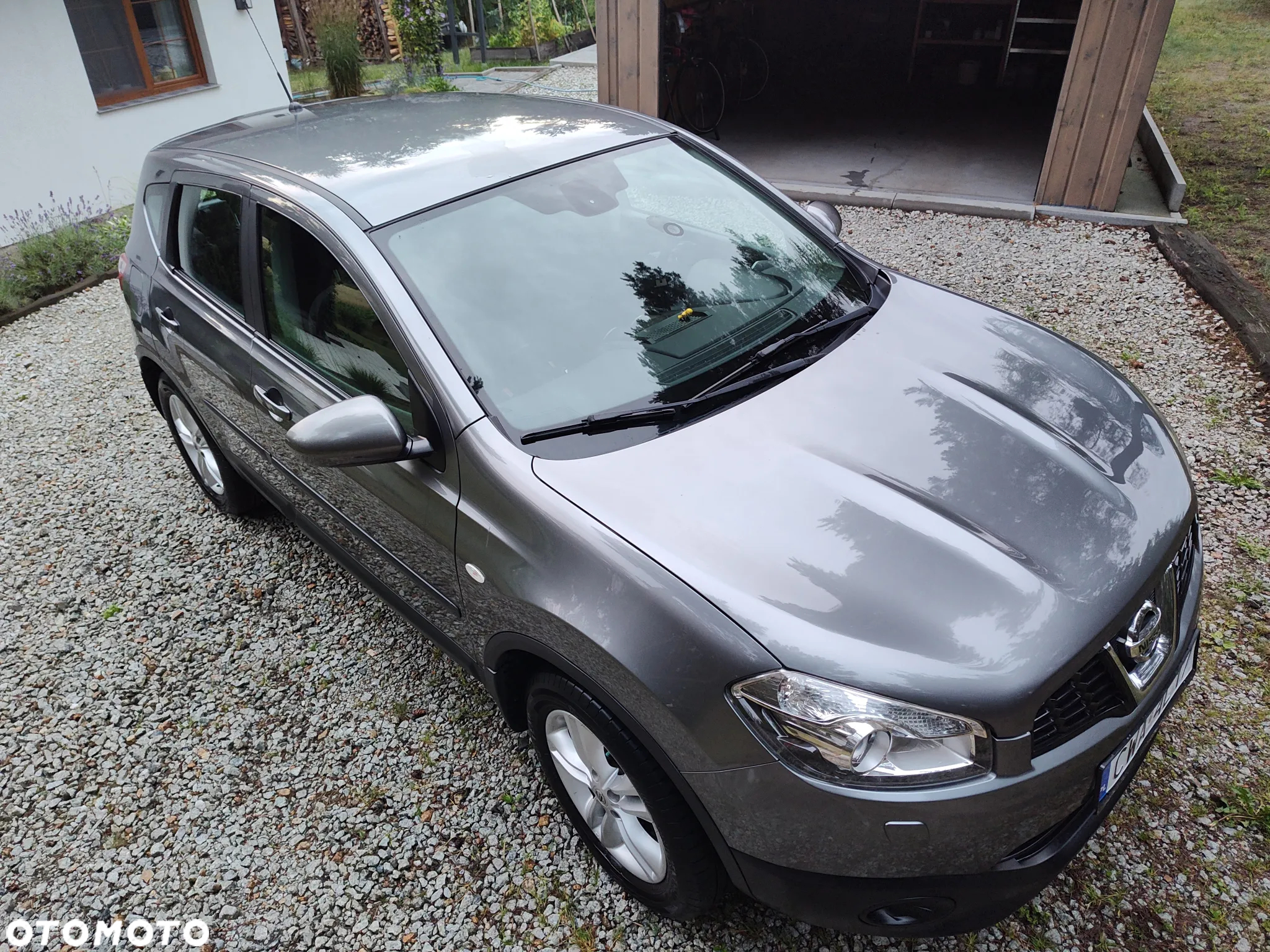 Nissan Qashqai - 2