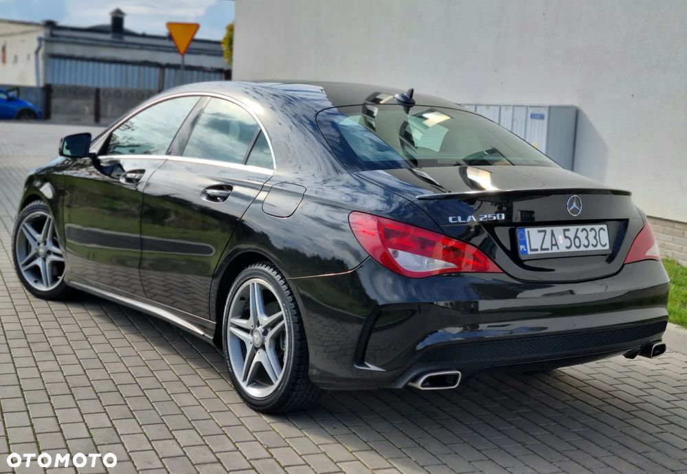 Mercedes-Benz CLA 250 Sport 7G-DCT - 3