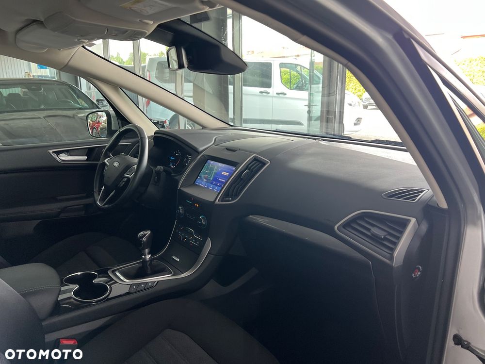 Ford S-Max 2.0 EcoBlue Titanium - 37