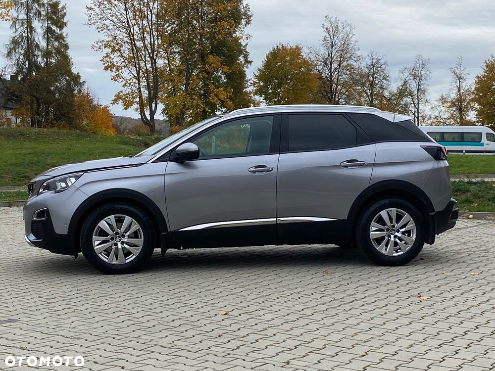 Peugeot 3008 1.5 BlueHDi Allure S&S - 4
