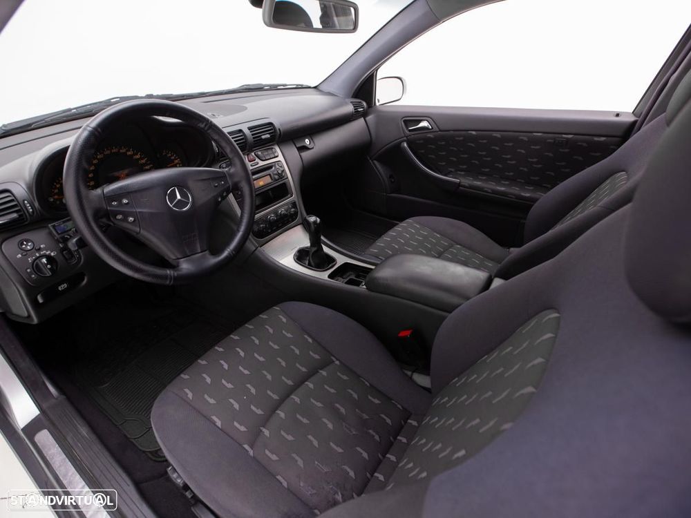 Mercedes-Benz C 220 - 6