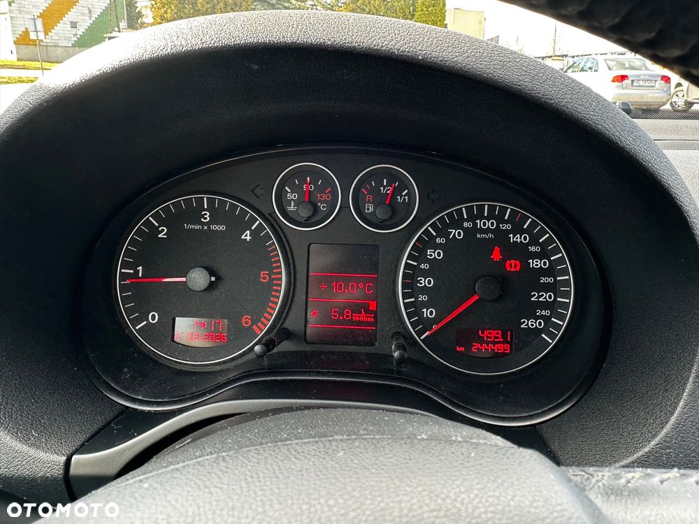 Audi A3 Sportback 2.0 TDI Ambiente - 18