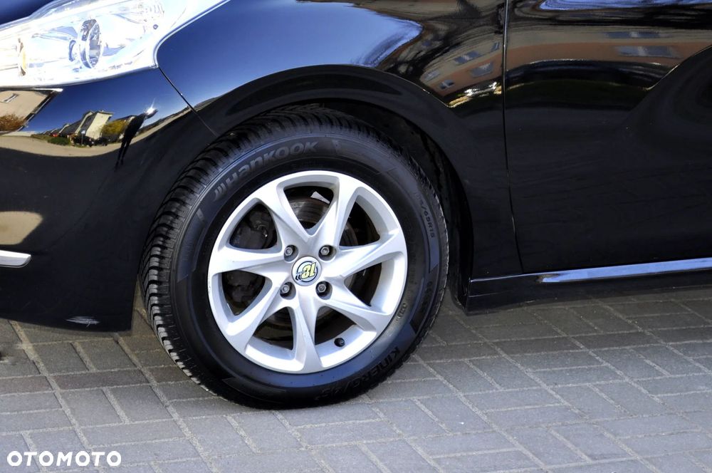 Peugeot 208 82 PureTech Style - 13