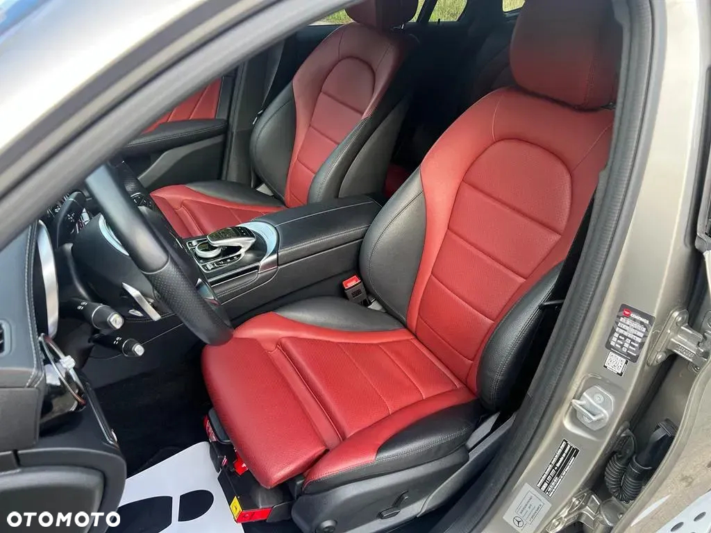 Mercedes-Benz GLC Coupe 250 4-Matic - 12