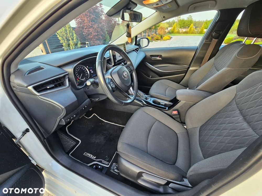 Toyota Corolla 1.8 Hybrid Comfort - 9