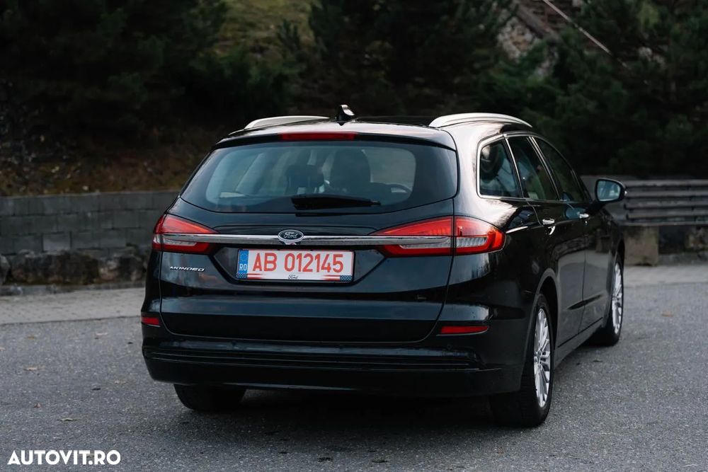 Ford Mondeo 2.0 EcoBlue Aut. Titanium - 33