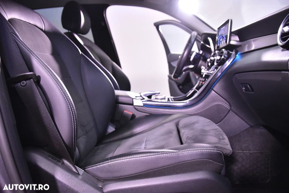 Mercedes-Benz GLC - 12