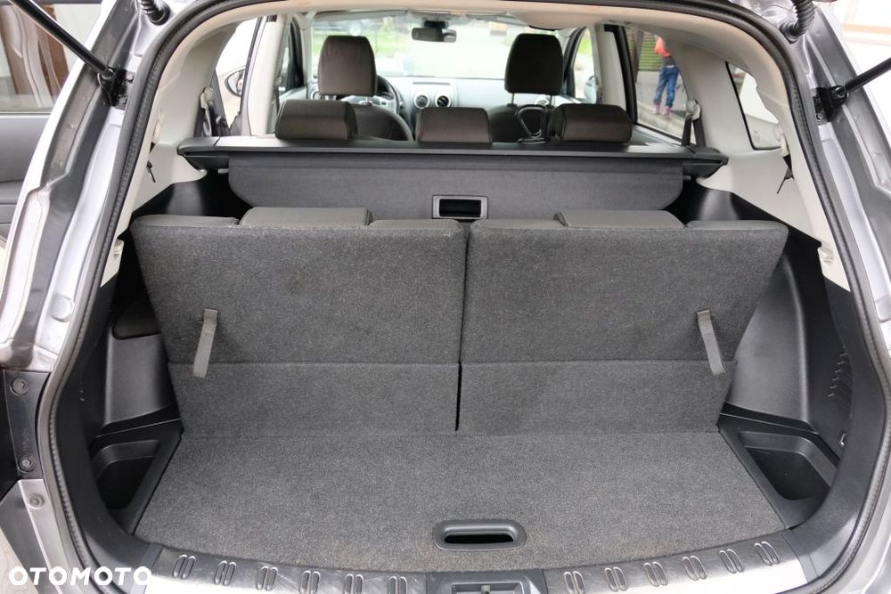 Nissan Qashqai+2 1.6 dCi DPF Start/Stop tekna - 9