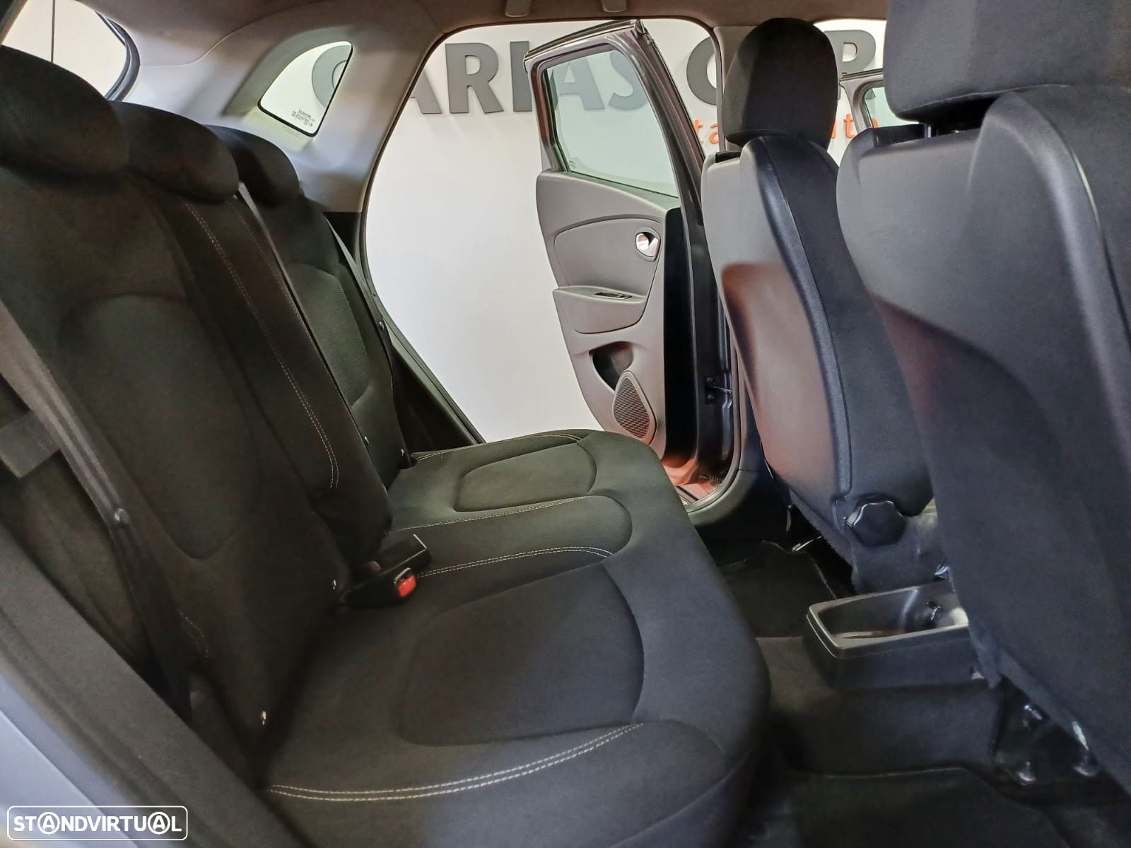 Renault Captur 0.9 TCE Exclusive - 12