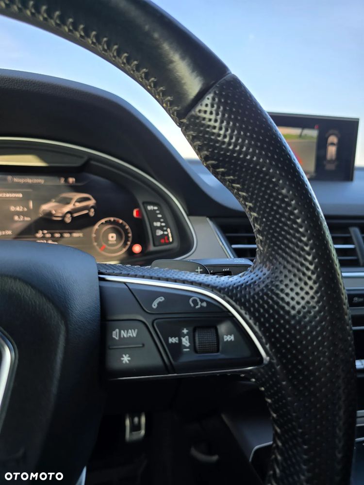 Audi Q7 - 13