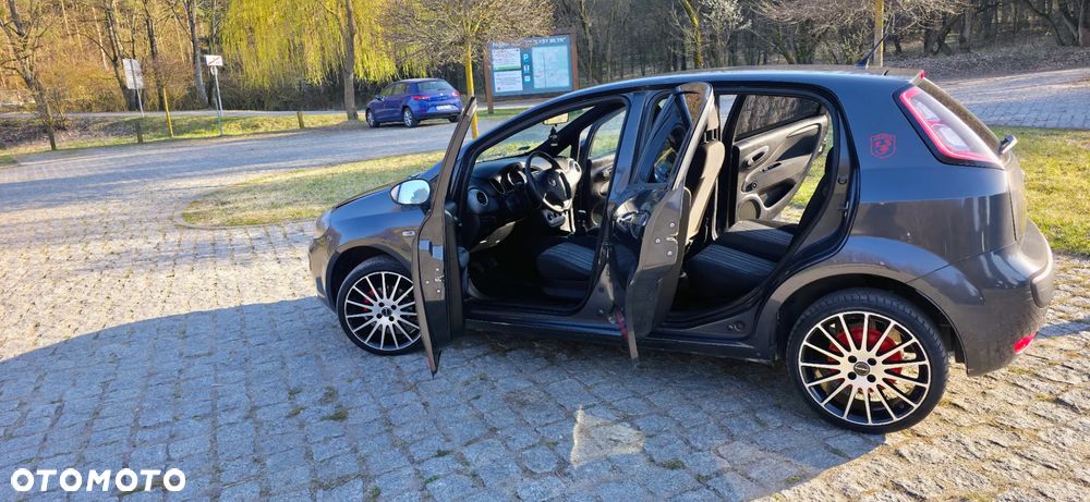 Fiat Punto Evo 1.4 8V Dynamic Euro5 - 6