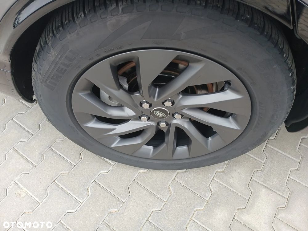 Land Rover Discovery 3.0 D250 mHEV R-Dynamic S - 3