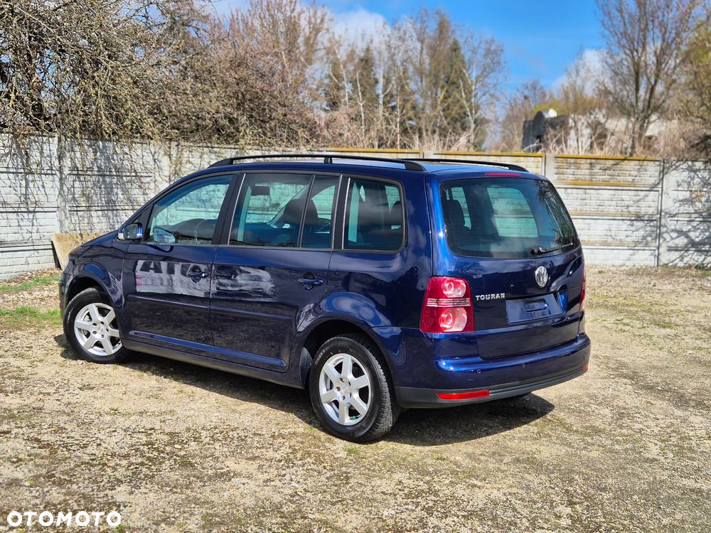 Volkswagen Touran 2.0 TDI United - 11