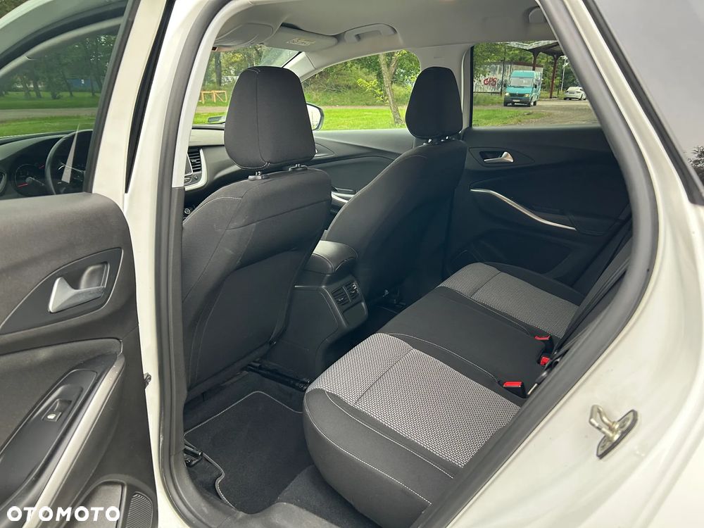 Opel Grandland X - 17