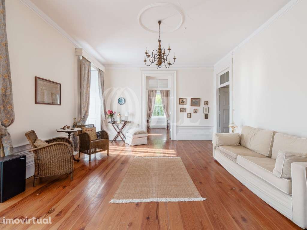 Quinta com moradia T8, no centro de Amarante, Porto - Grande imagem: 4/57