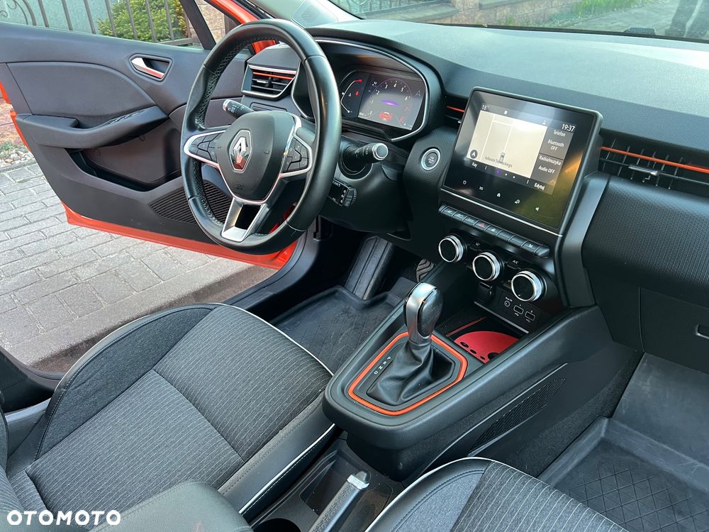 Renault Clio - 17