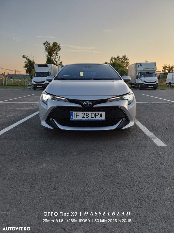 Toyota Corolla 1.8 HSD Business - 1