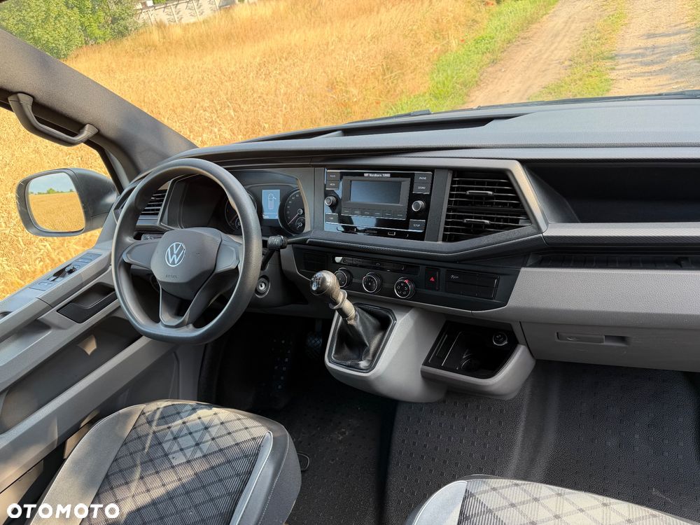 Volkswagen Transporter - 22