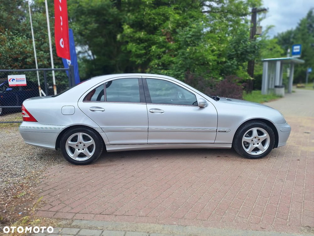 Mercedes-Benz Klasa C 180 Kompressor Automatik Elegance - 7