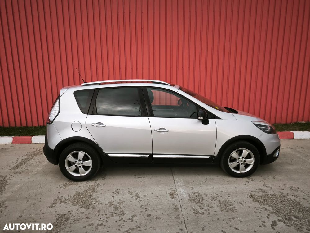 Renault Scenic dCi 110 Xmod Paris - 7