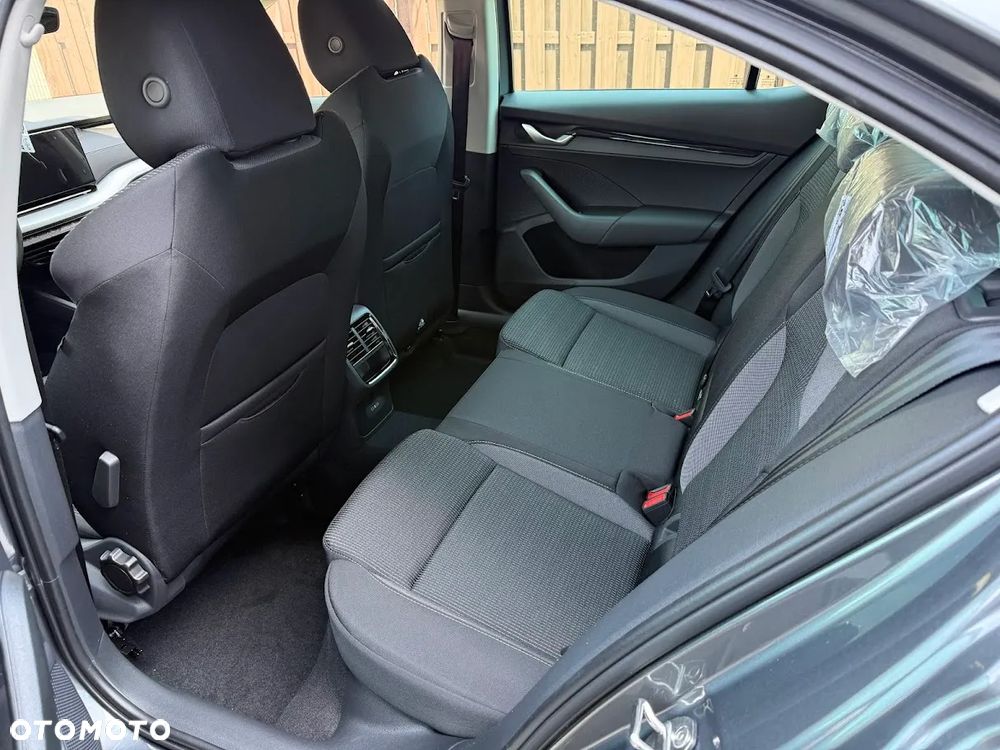 Skoda Octavia 1.5 TSI Edition 130 Selection - 7