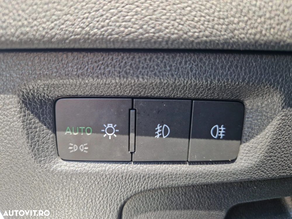 Skoda Octavia Combi 1.0 TSI DSG Mild Hybrid Ambition - 22