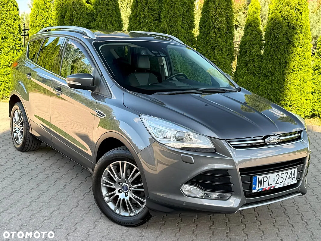 Ford Kuga 1.6 EcoBoost 2x4 Titanium - 29