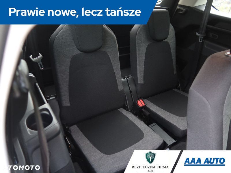 Citroën C4 Grand Picasso - 24