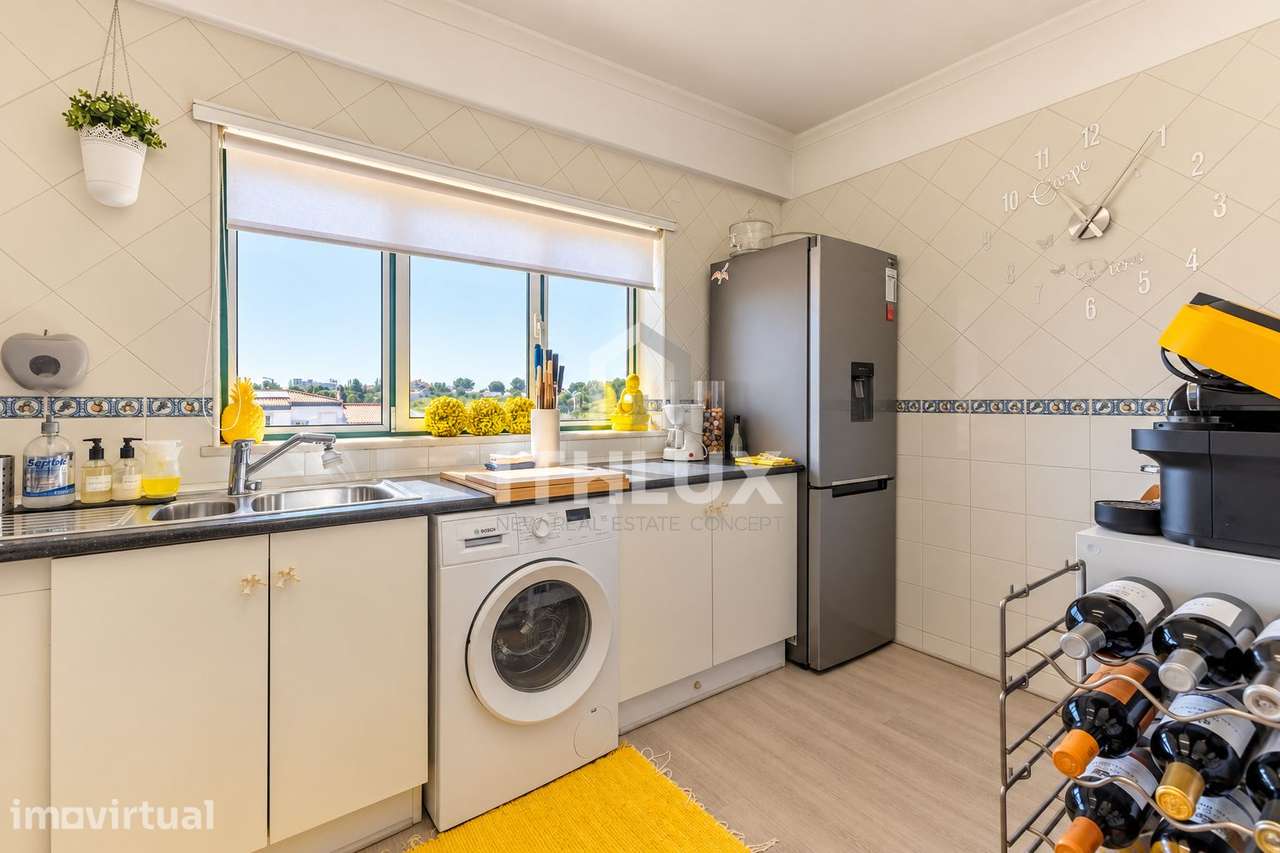 Apartamento T4 Renovado em Portimão - Grande imagem: 3/45