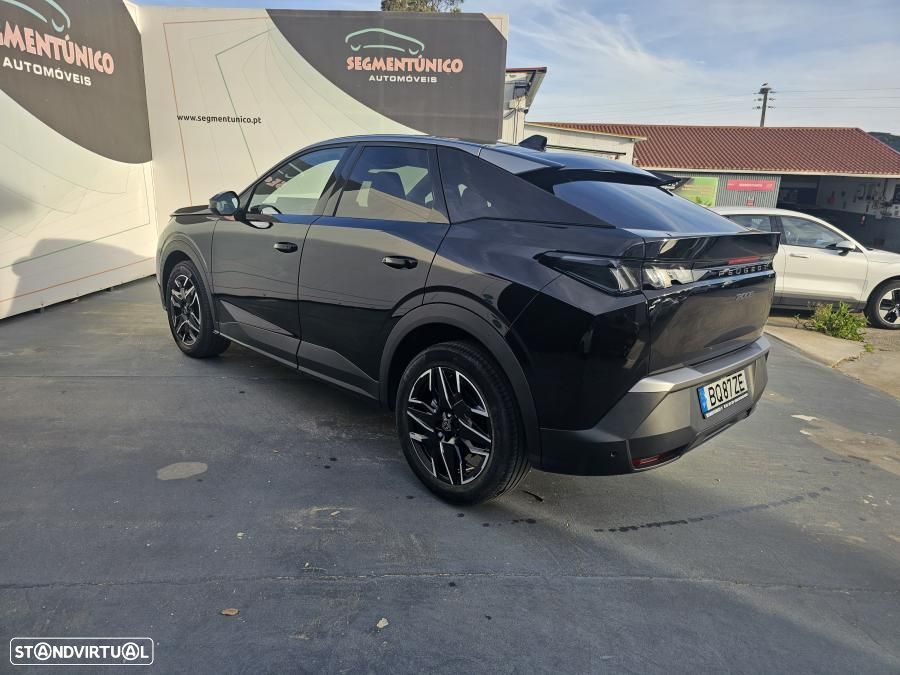 Peugeot 3008 1.2 Hybrid Allure e-DCS6 - 12