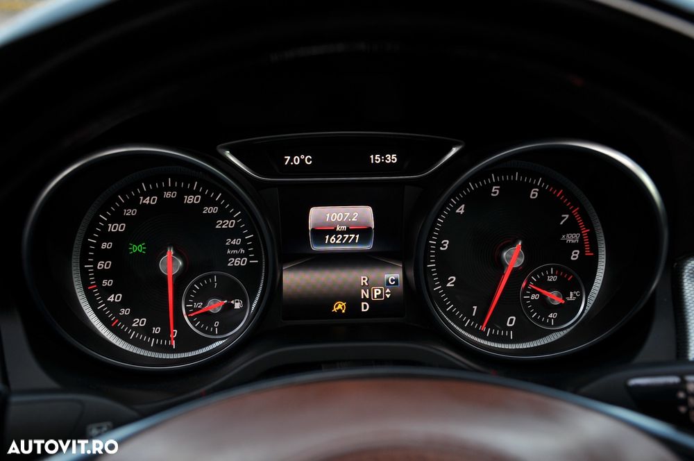 Mercedes-Benz CLA 200 - 23