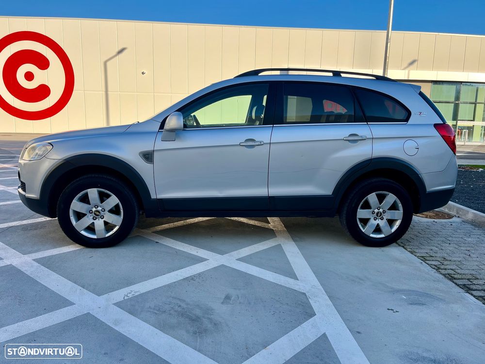 Chevrolet Captiva 2.0 VCDi Seven 7L - 9