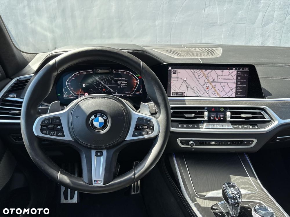 BMW X7 - 7