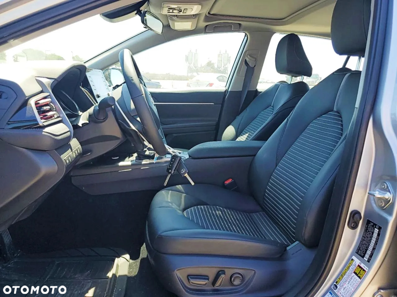 Toyota Camry - 7