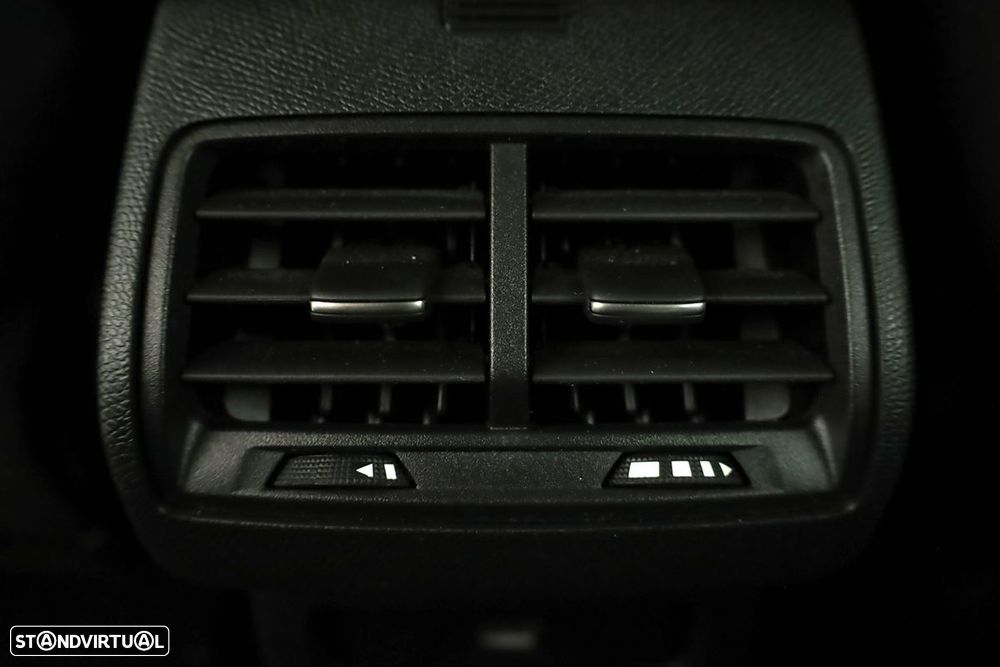 Citroën C4 1.2 PureTech Plus EAT8 - 23