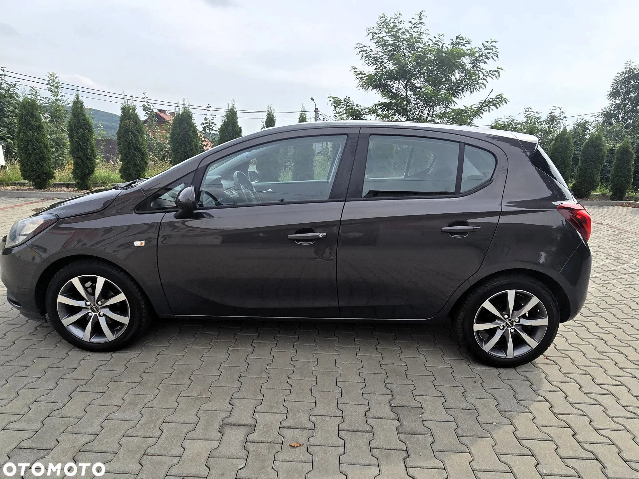 Opel Corsa 1.4 Cosmo - 4