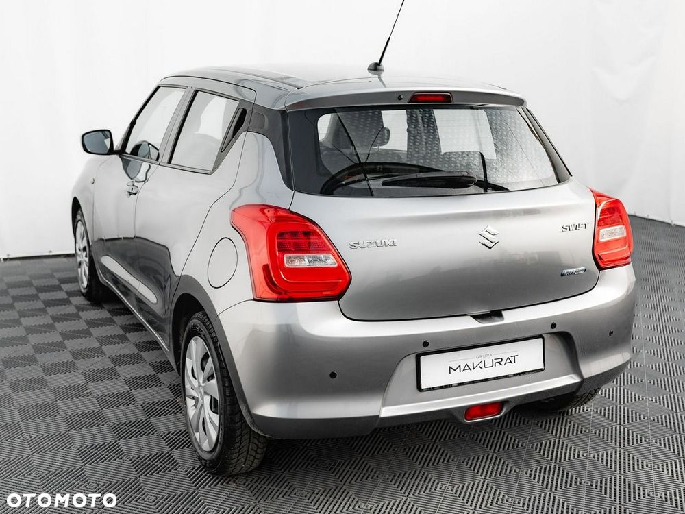 Suzuki Swift - 5