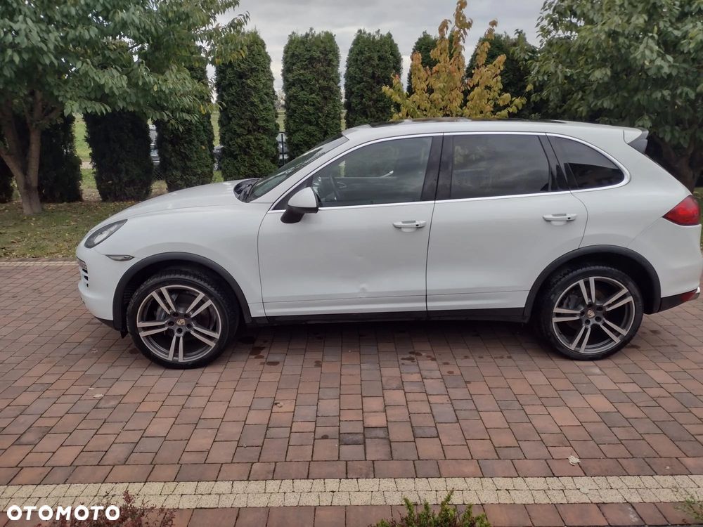 Porsche Cayenne - 10